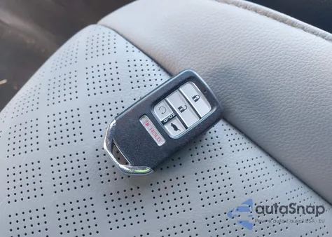 2019 Honda Passport Touring z USA, uszkodzony, nr VIN 5FNYF8H98KB004482